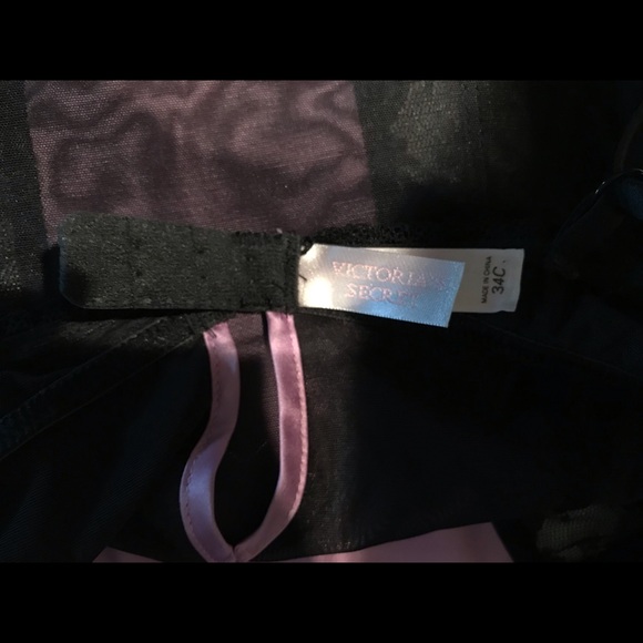 Victoria’s Secret Lingerie - Picture 4 of 7
